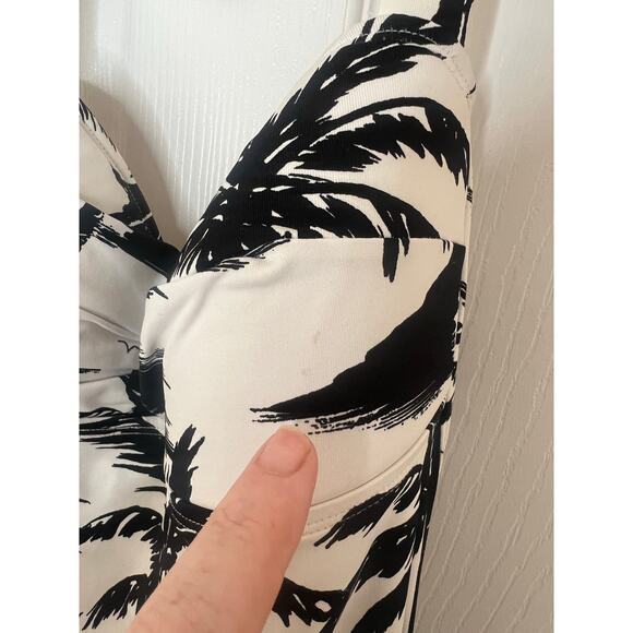 Tommy Bahama Black and White Palm Tree Print Halter Top Swim Beach Dress Size XS - Picture 7 of 7